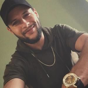 Meet your Posher, Christian